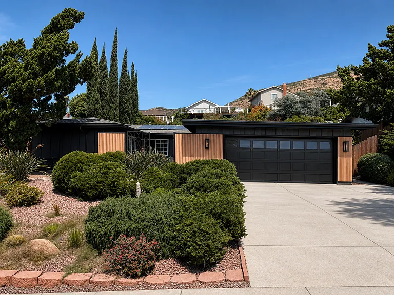 7293 Golfcrest Dr — Photo 1