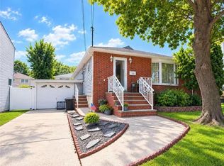 22 Pacific Ave, Staten Island, NY 10312
