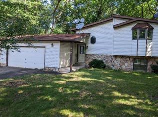 637 Cherry Cir N, Hudson, WI 54016