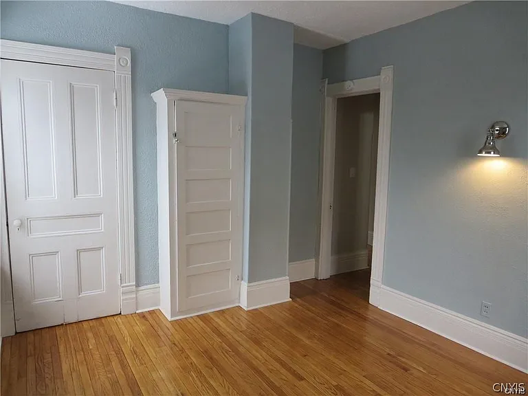 1801 James St #2 — Photo 16