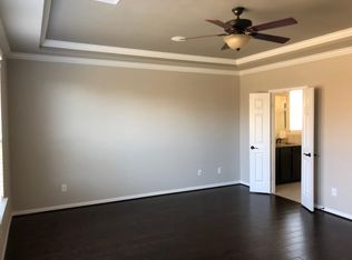 5322 Blue Mountain Ln, Sugar Land, TX 77479
