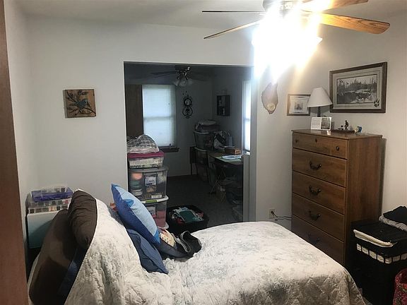 4th image of 311 Saunders Ave