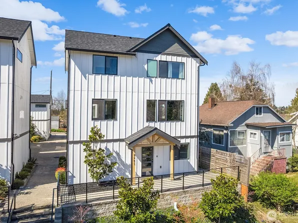 8451 18th Avenue SW, Seattle, WA 98106