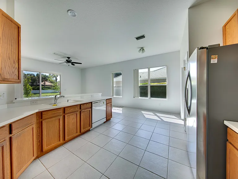 1679 Pinyon Pine Dr — Photo 10