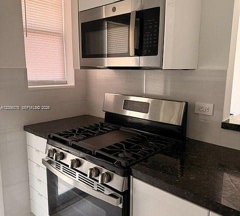 5th image of 450 77th St APT 2