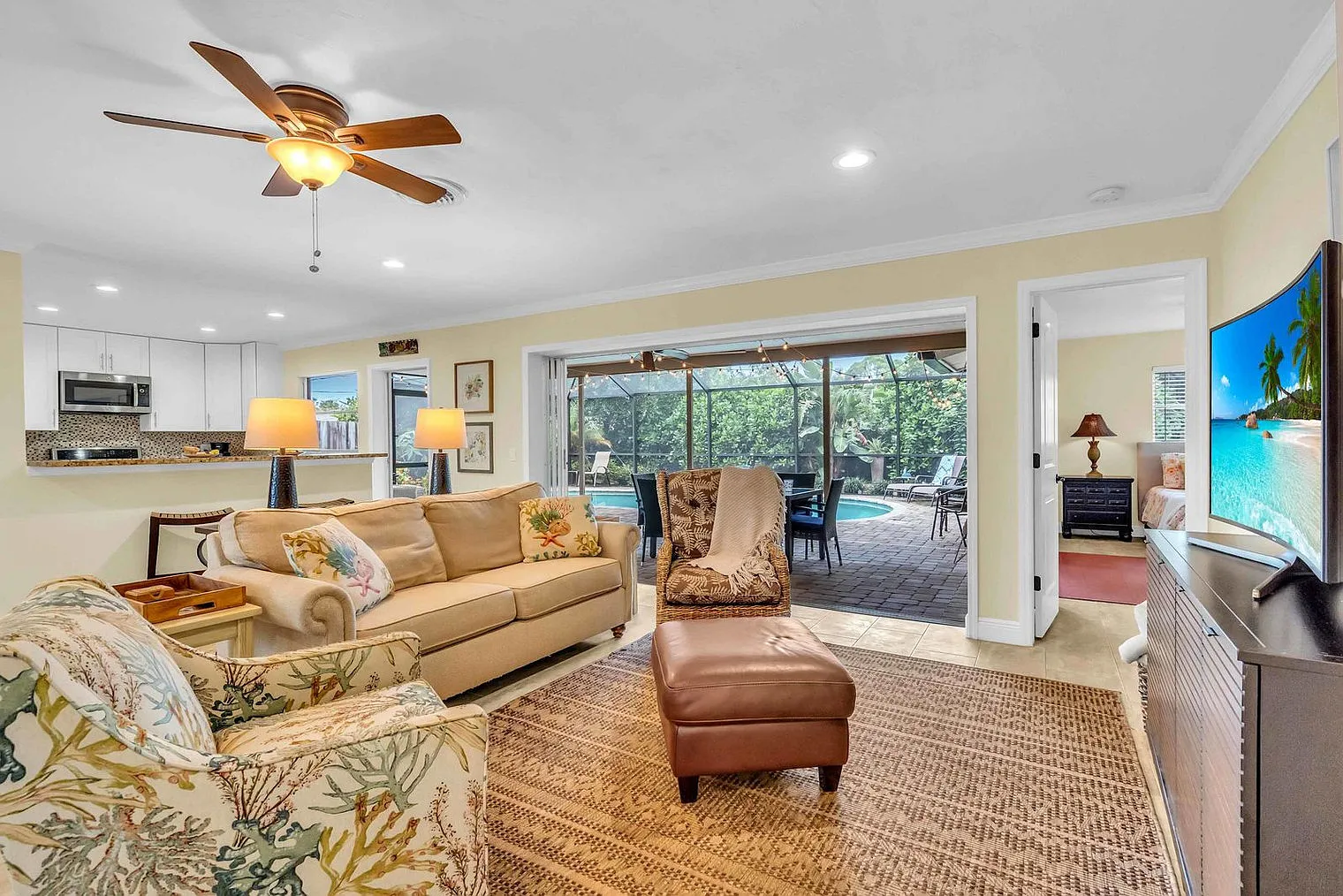 2 bed, 2.0 bath, 1431 sqft, $7,075 — Photo 1