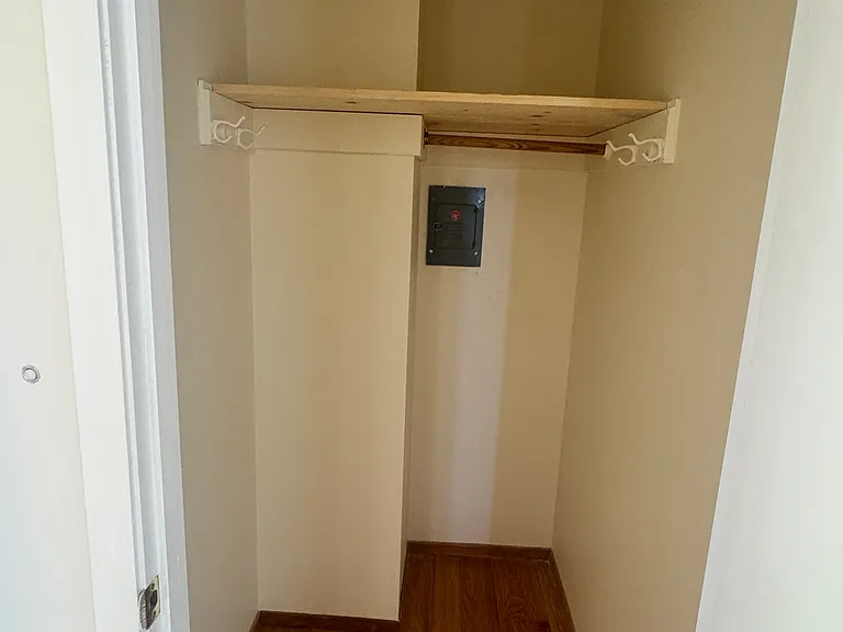2652 Quintara St — Photo 9