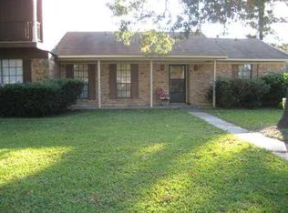968 Whispering Lake Dr, Shreveport, LA 71107