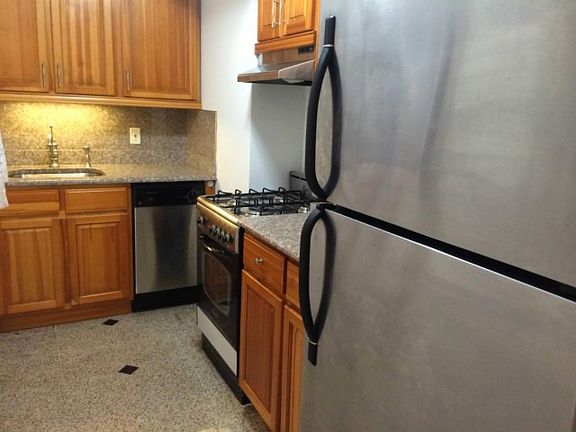 3rd image of 2534 36th St