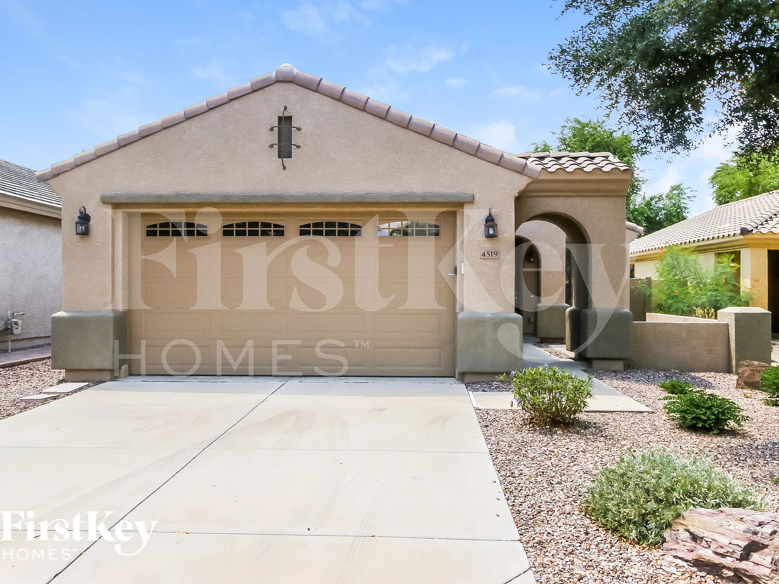 3 bed, 2.0 bath, 1340 sqft, $2,475 — Photo 1