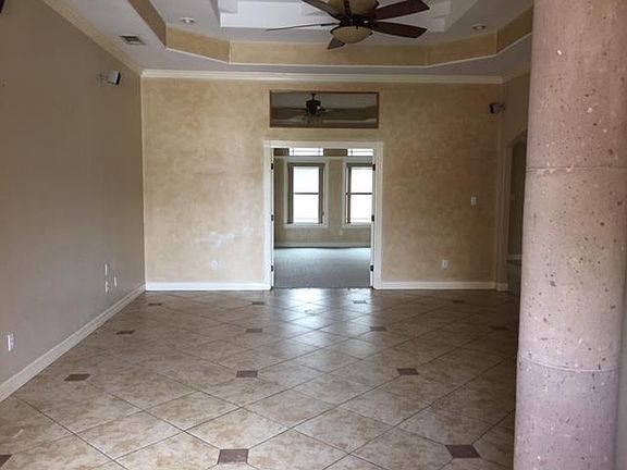 2nd image of 1808 Chandler Cir