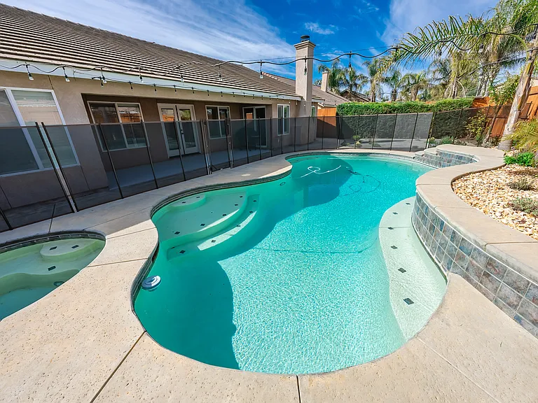 1114 W Pepper Dr — Photo 38