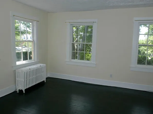 47 Winchester St, Warrenton, VA