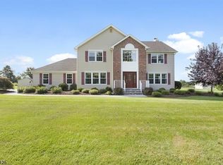 23 John Reading Rd, Flemington, NJ 08822