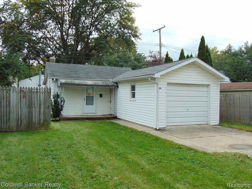 317 Tecumseh St, Clawson, MI 48017 MLS 20230084710 Zillow