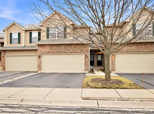 304 Whitaker Trl #24, McHenry, IL 60050