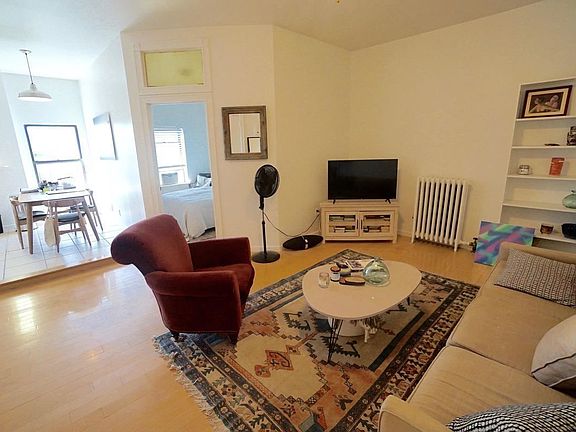 3rd image of 305 Atlantic Ave #5A