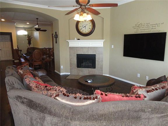 5th image of 4461 Corner Brook Ln