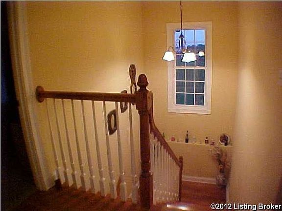 4th image of 300 Cedar Springs Dr