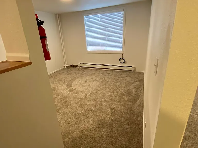 400 W 11th Ave #3 — Photo 9