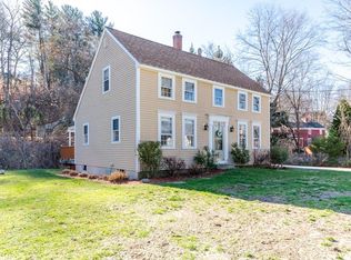 9 Wharf Ln, Haverhill, MA 01830