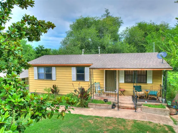 419 E Ash St, Lexington, OK 73051