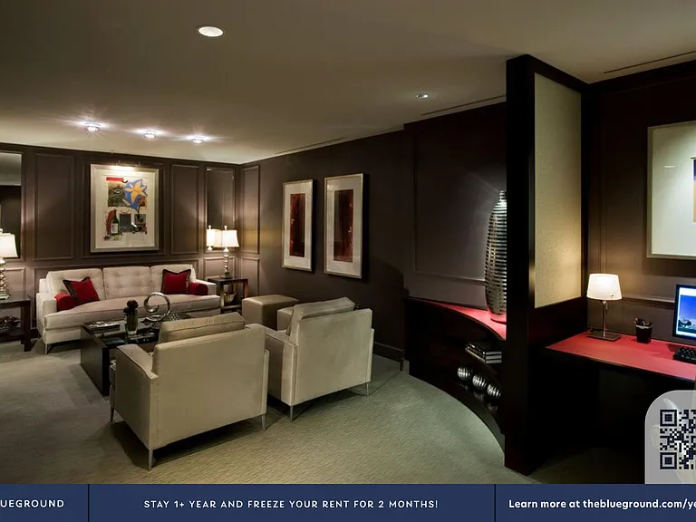 Building's Lounge