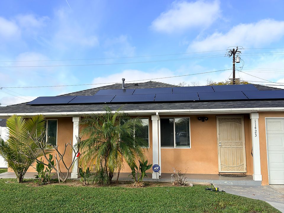 1st image of 11423 Brink Ave