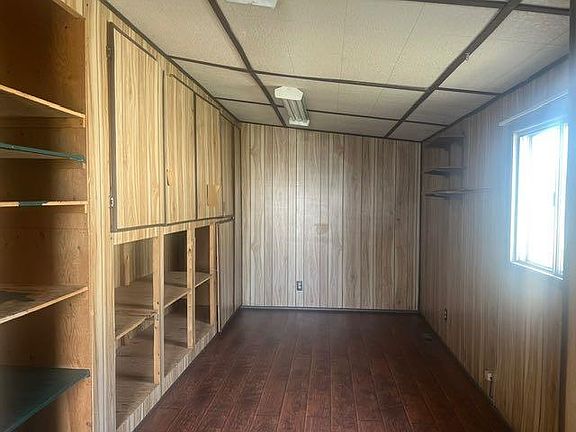 2nd image of 5503 W 51st St