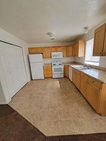 3743 Deloy Dr #1 — Photo 2