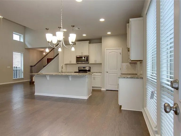 3240 E Whitestone Blvd #85 — Photo 16