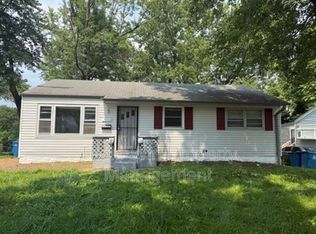 1113 Highmont Dr, Saint Louis, MO 63135