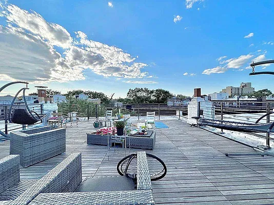 Rented by Doorway NYC, LLC | media 37