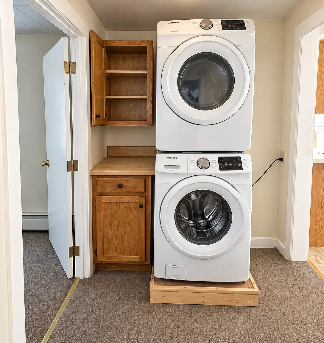 35 Maple Street - 2 — Photo 1