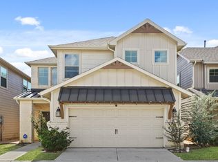 4027 Starbright St, Houston, TX 77018