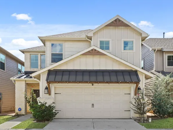 4027 Starbright St, Houston, TX 77018