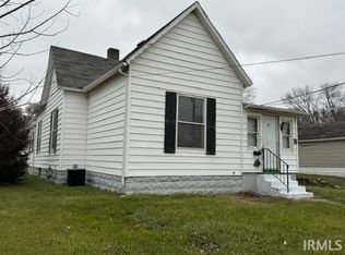16 Center St, Logansport, IN 46947
