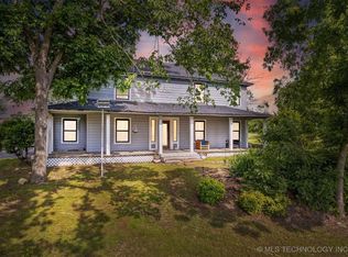 4401 S Santa Fe Pl, Tulsa, OK 74107