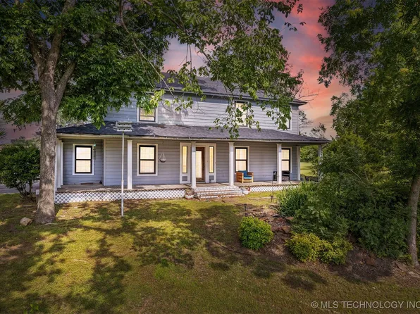 4401 S Santa Fe Pl, Tulsa, OK 74107