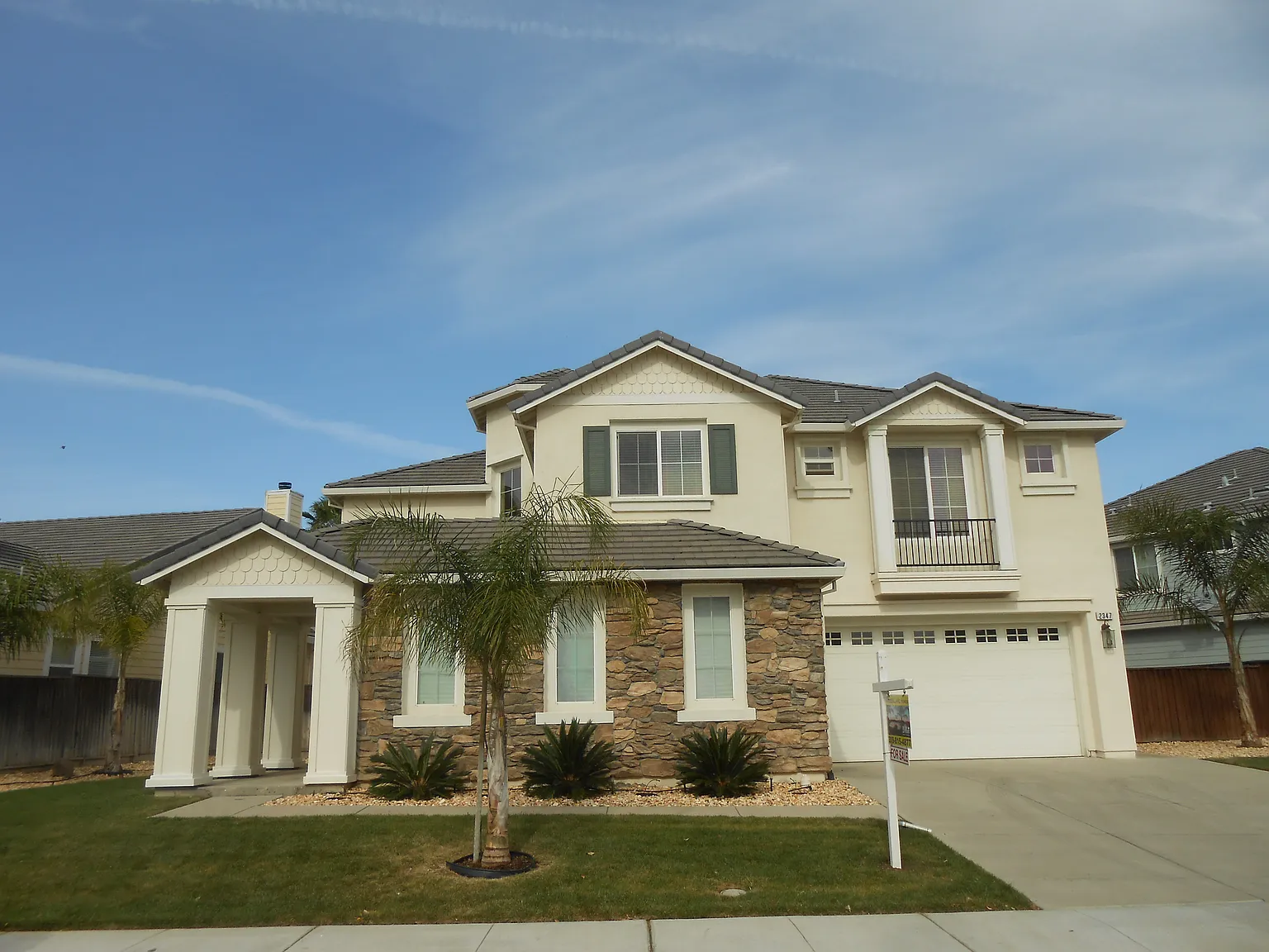 2347 Lighthouse Cir photo 1