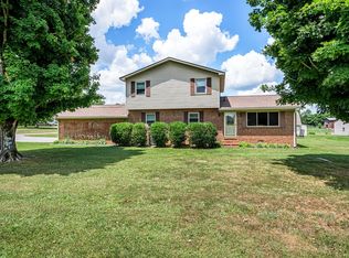 84 Highland Park Cir, McMinnville, TN 37110