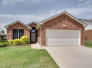3809 Wheeling Dr, Fort Worth, TX 76244