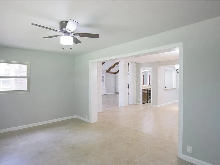 3406 Deerwood Ln — Photo 12