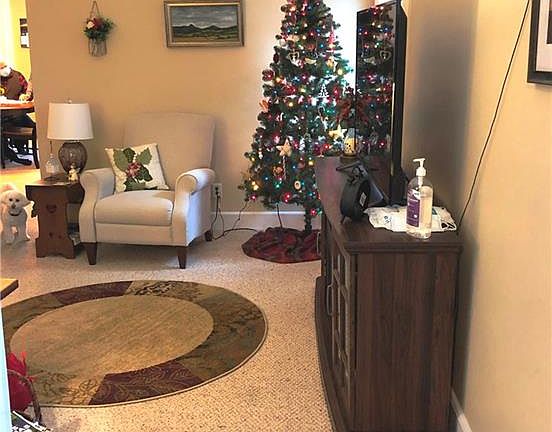 2nd image of 125 Grove Dr #13
