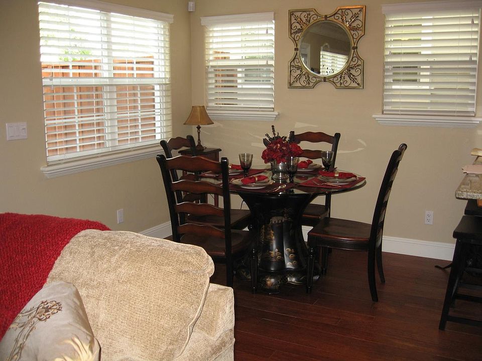 Dining rooms completely equipped
