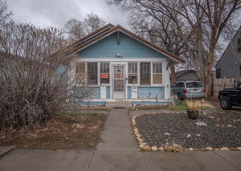1st image of 436 3rd Ave N