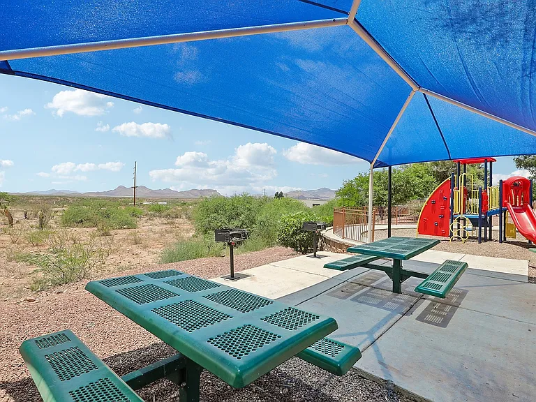 24-web-or-mls-N Skyline Dr-0506-924