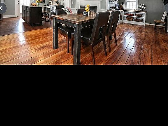4th image of 30 Church St #32