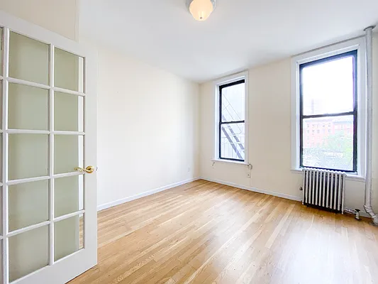 Rented by City Connections Realty | media 14