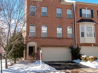 7372 Stream Bluff Way, Springfield, VA 22153